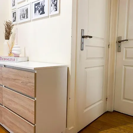 Apartment 2 Pieces Spacieux Bien Decore A *